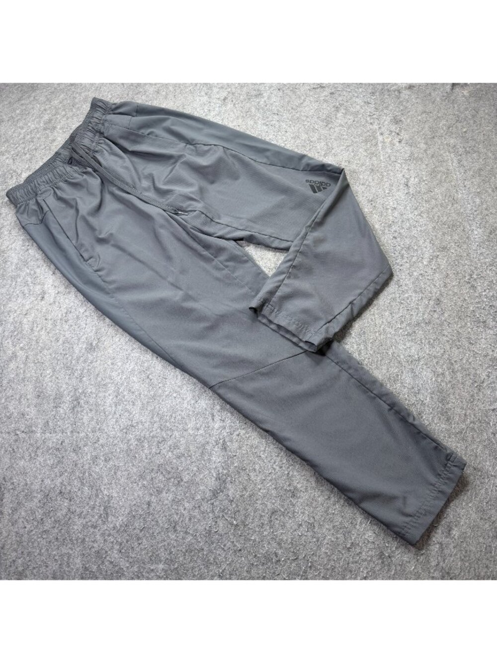 Adidas Woven Track Pants Men M Gray 30" Tapered Ripstop IC7281